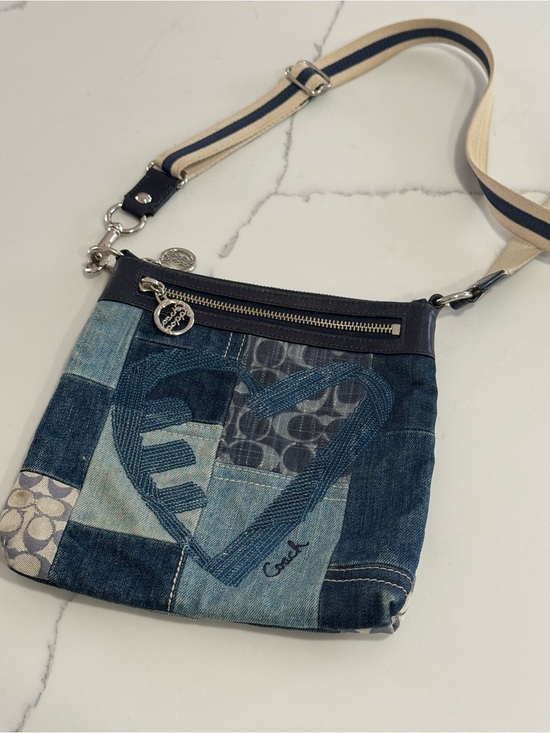 Coach Handbags - Coach Vintage Coach poppy Signature Denim Patchwork Crossbody Swingpack Bag